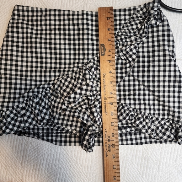 Zara Checkered Skort Black White Plaid Size Medium (Looks To Run Small) - Picture 7 of 7